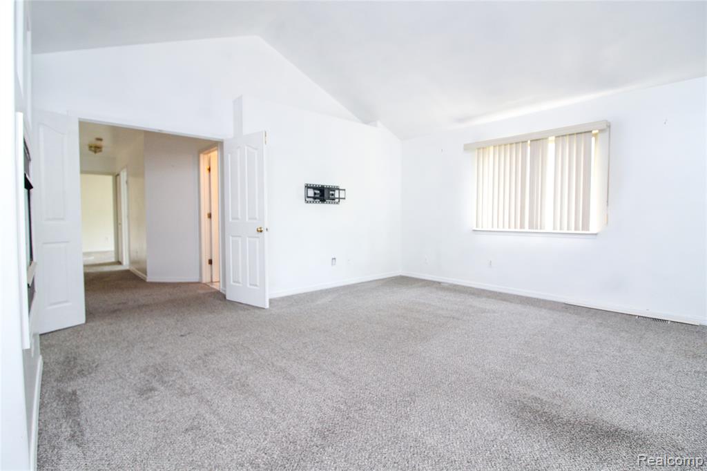 5562 Cary Drive, Ypsilanti, MI 48197 — Photo 30