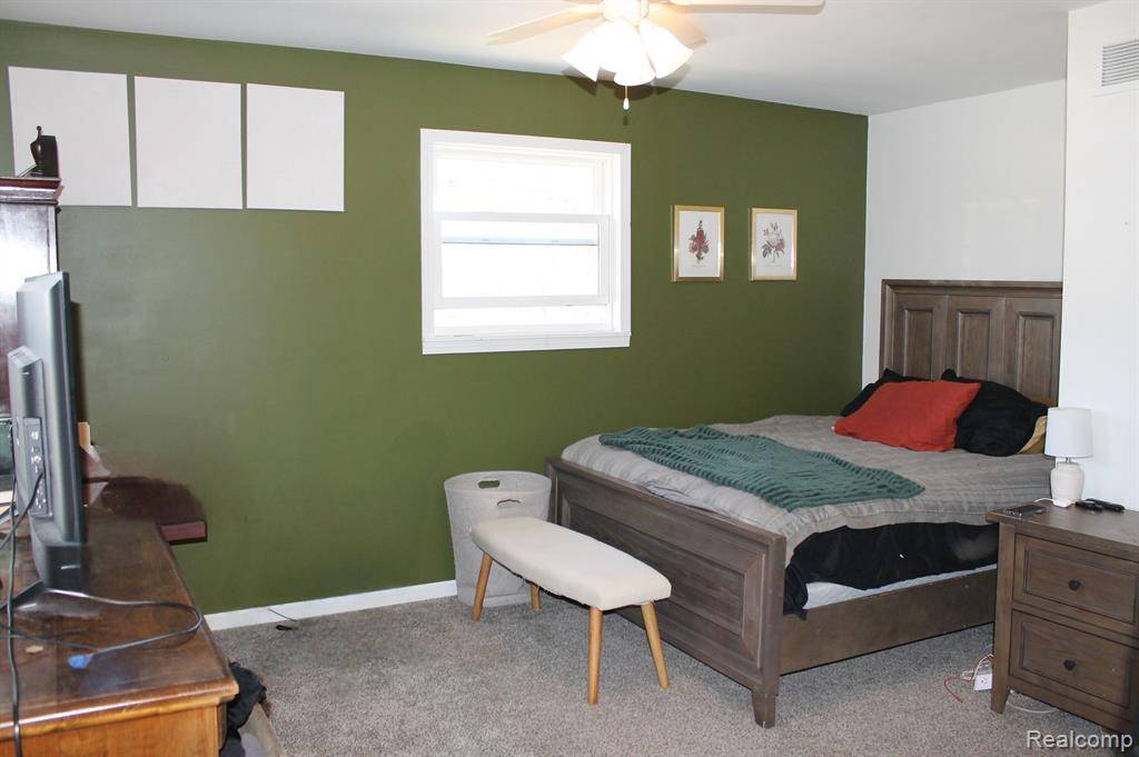9611 WHITEWOOD Road, Pinckney, MI 48169 — Photo 22
