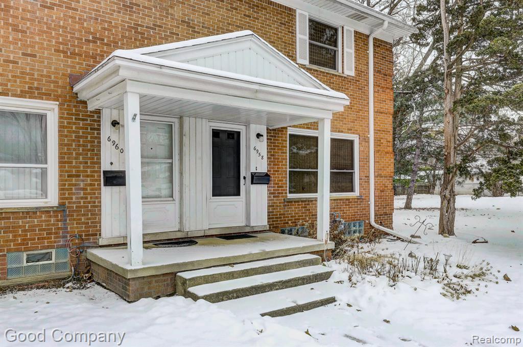 6958 Town Lane, Dearborn Heights, MI 48127 — Photo 37