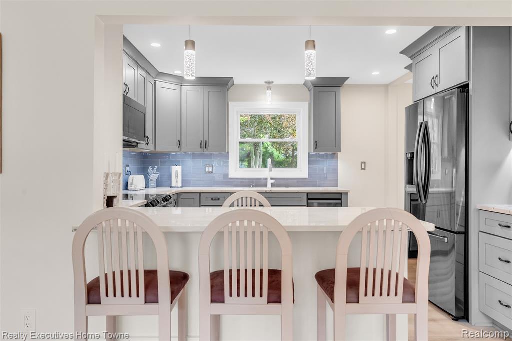 2640 Huckleberry Lane, Port Huron, MI 48060 — Photo 10