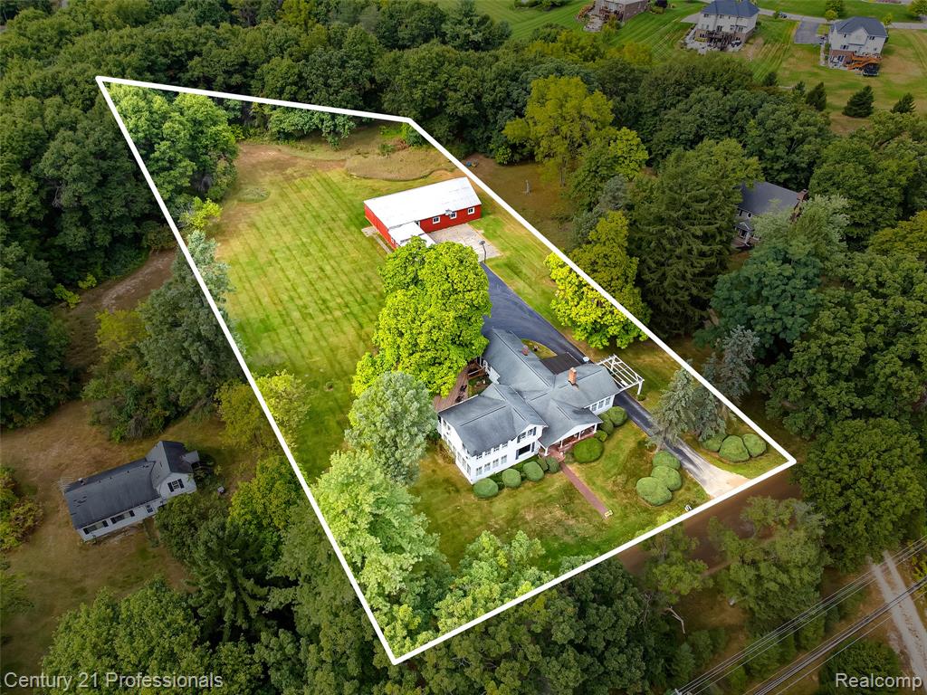 8041 Bridge Lake Road, Clarkston, MI 48348 — Photo 7