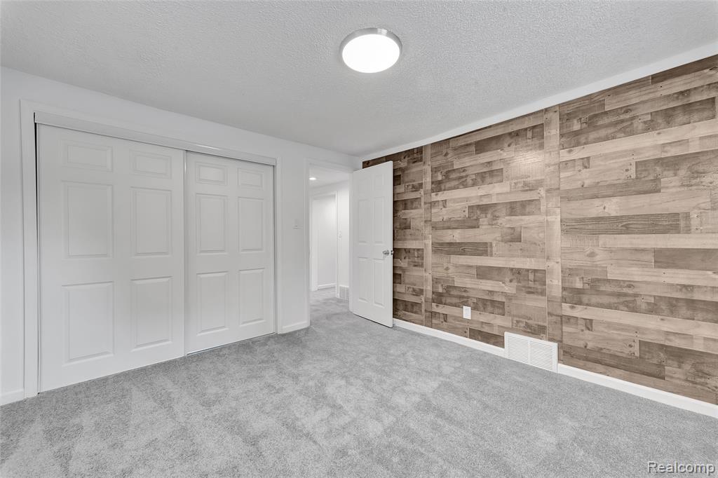 20885 Westview Avenue, Ferndale, MI 48220 — Photo 14