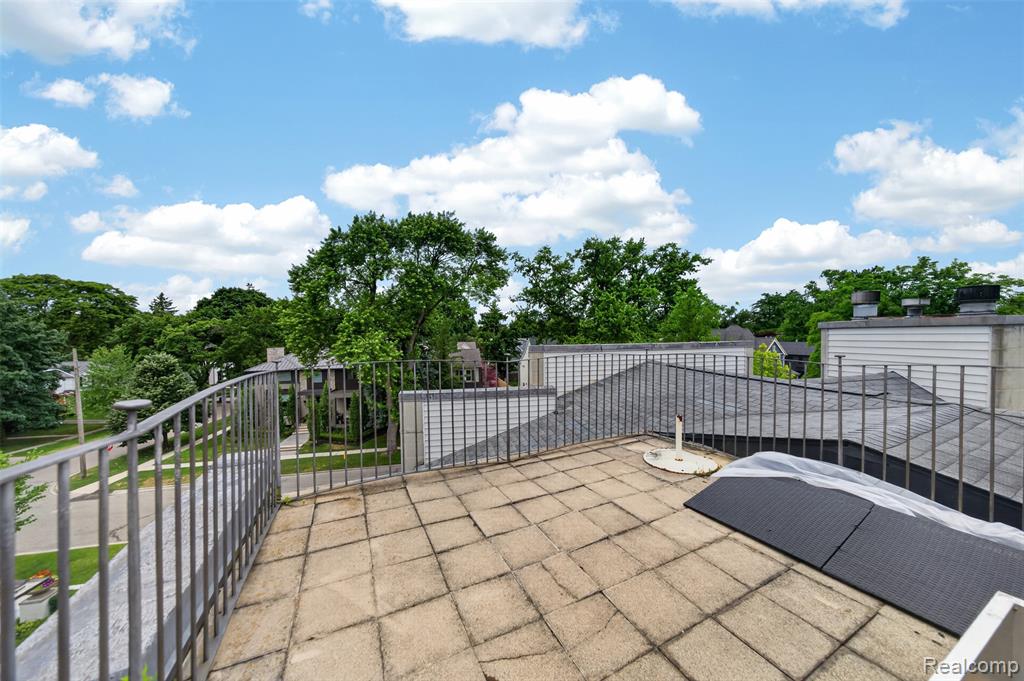 750 Hazelwood Street, Birmingham, MI 48009 — Photo 37
