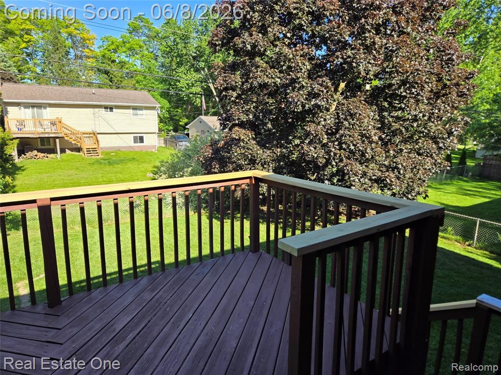 661 Harry Paul Drive, Lake Orion, MI 48362 — Photo 25
