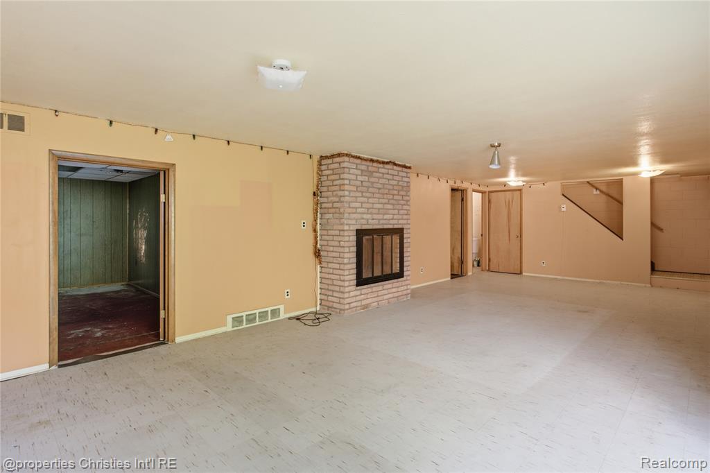 594 Provincetown Road, Auburn Hills, MI 48326 — Photo 26
