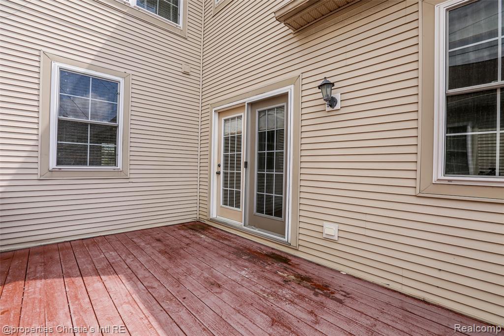 1757 TOWNSEND Street, Detroit, MI 48214 — Photo 30