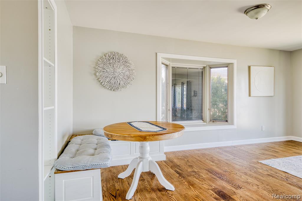10094 Elizabeth Lake Road, White Lake, MI — Photo 14