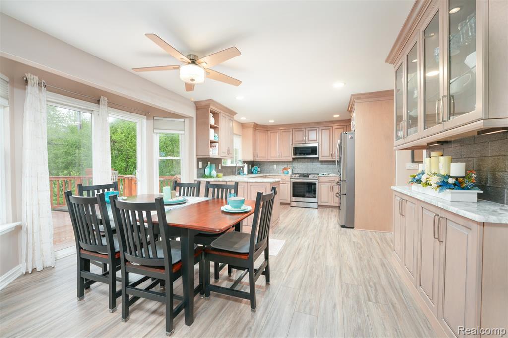 25929 Clark, Novi, MI — Photo 13
