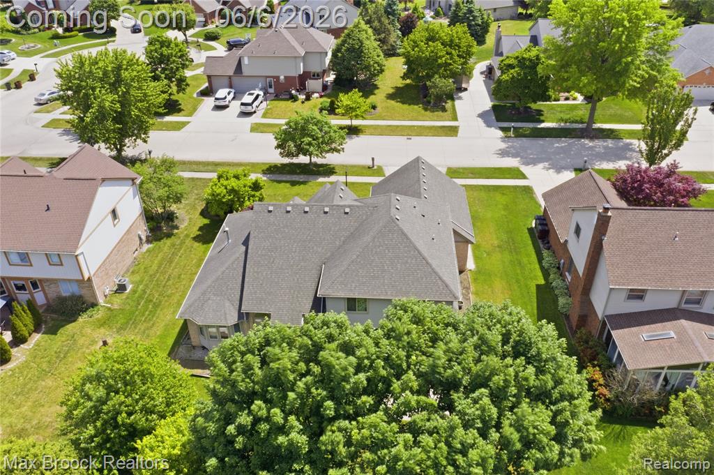 46547 Glen Eagle Drive, Utica, MI 48315 — Photo 70