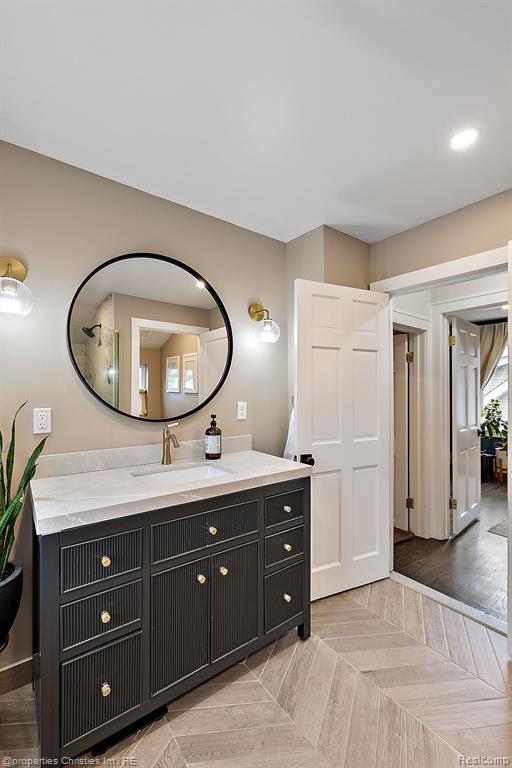 702 S Vermont Avenue, Royal Oak, MI 48067 — Photo 20