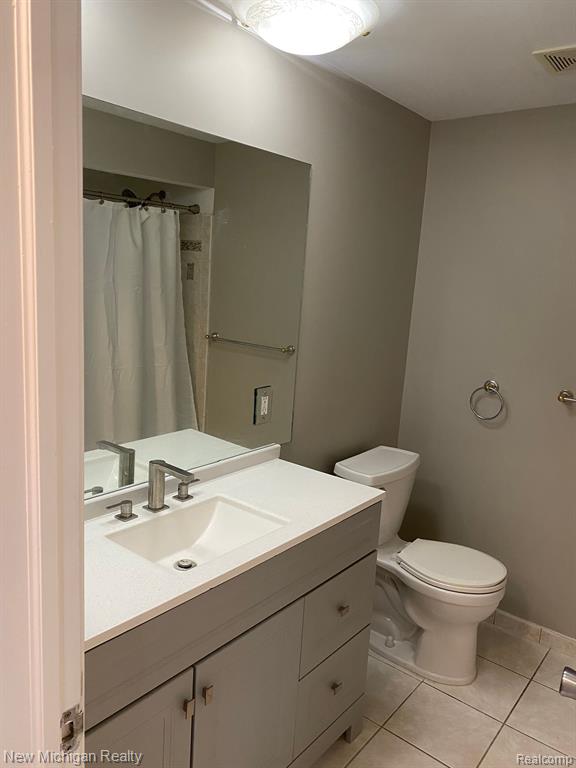 4791 ADMIRAL Drive, Sterling Heights, MI 48310 — Photo 15