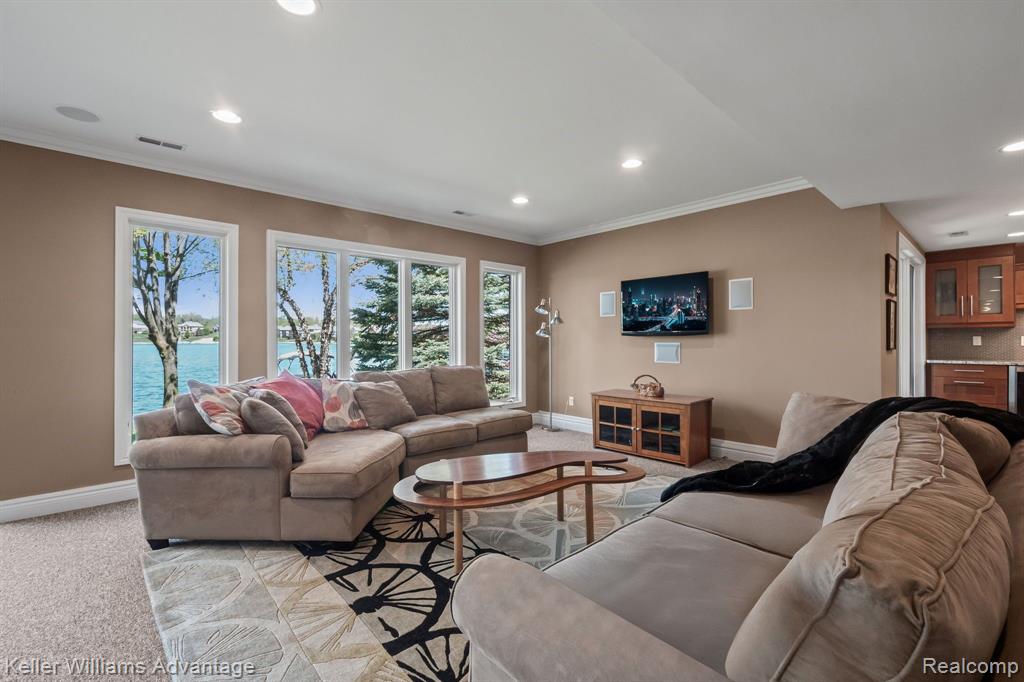 17421 Parkshore Drive, Northville, MI 48168 — Photo 44