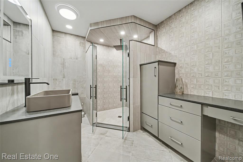 3616 Bay Harbor Drive, Brighton, MI 48114 — Photo 38