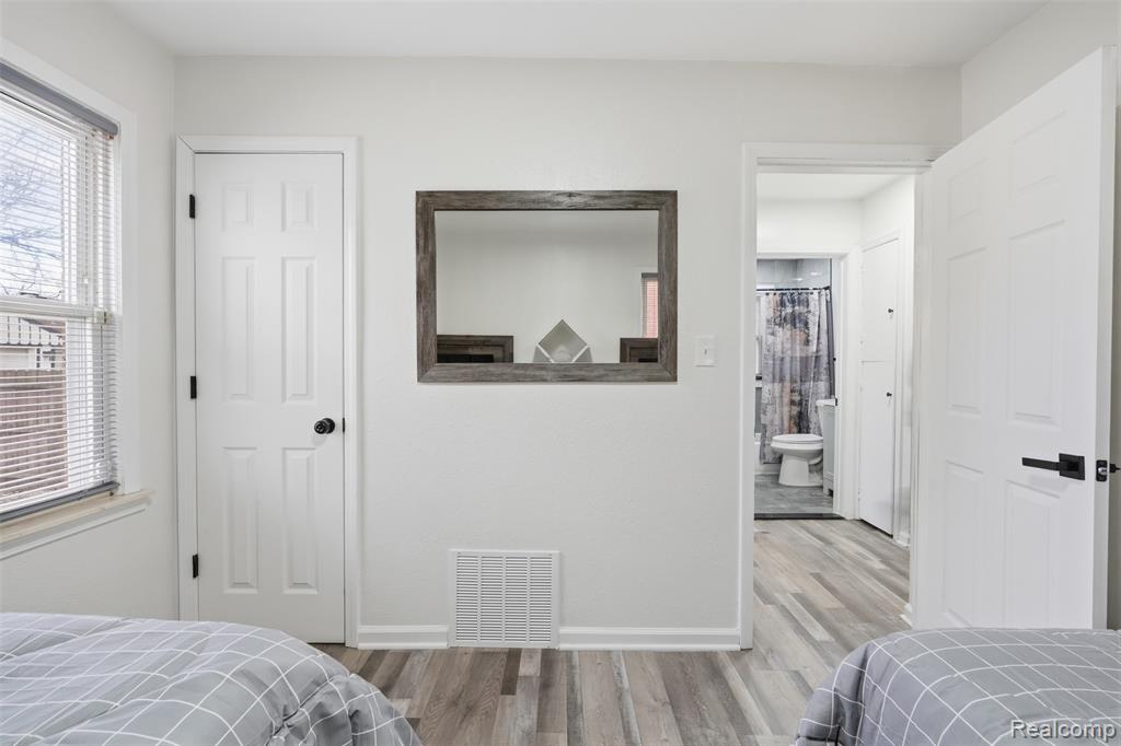 9586 Beaverland, Detroit, MI 48239 — Photo 15