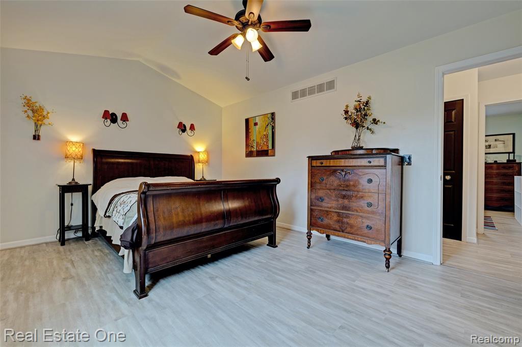 2324 Malena Lane, Oxford, MI 48371 — Photo 27