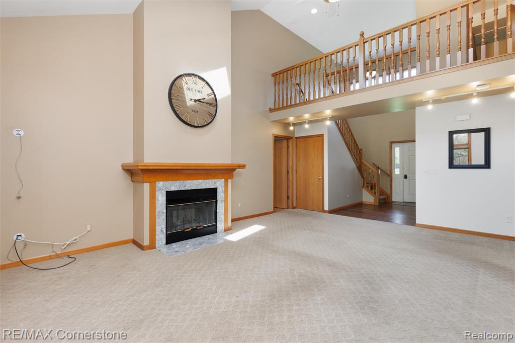 501 Alexander Drive, Commerce Twp, MI 48390 — Photo 4