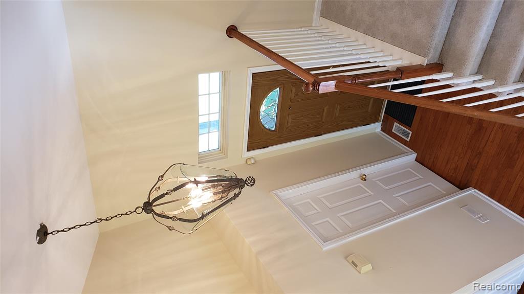 6196 Crystal Lake Drive, Romulus, MI 48174 — Photo 14