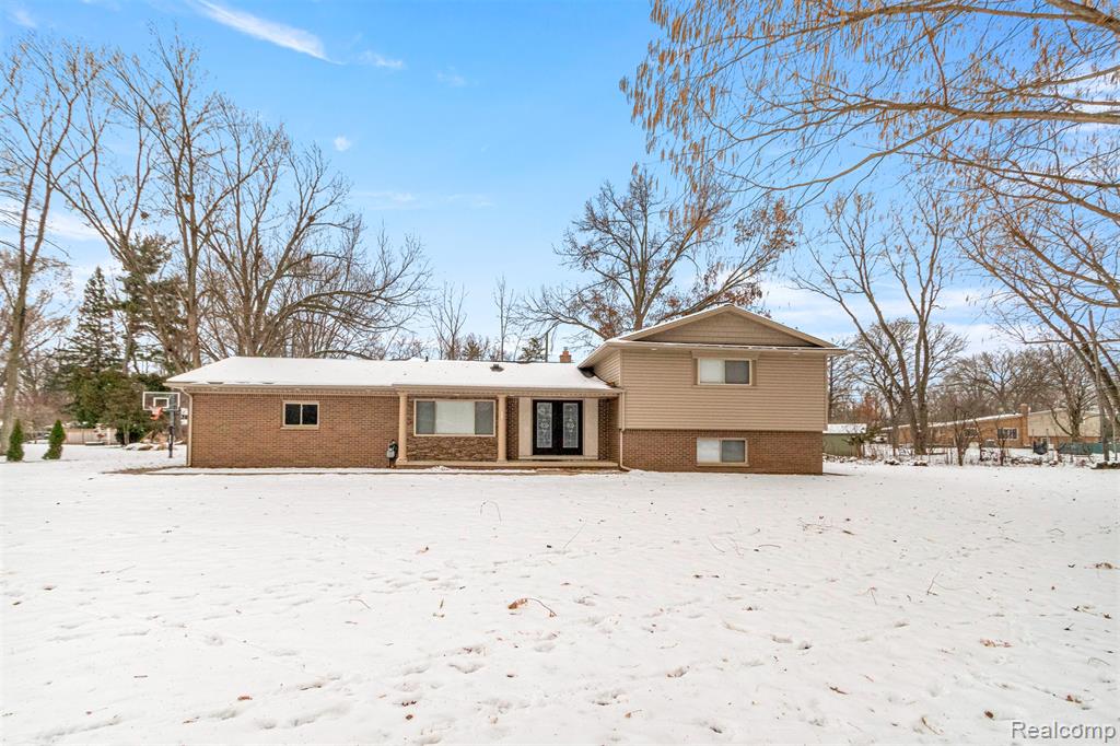 41925 South Drive, Canton, MI 48188 — front exterior