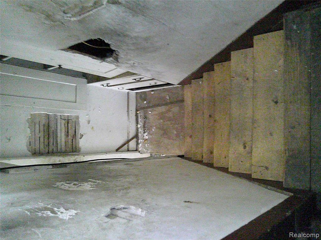 419 King Street, Detroit, MI 48202 — Photo 13