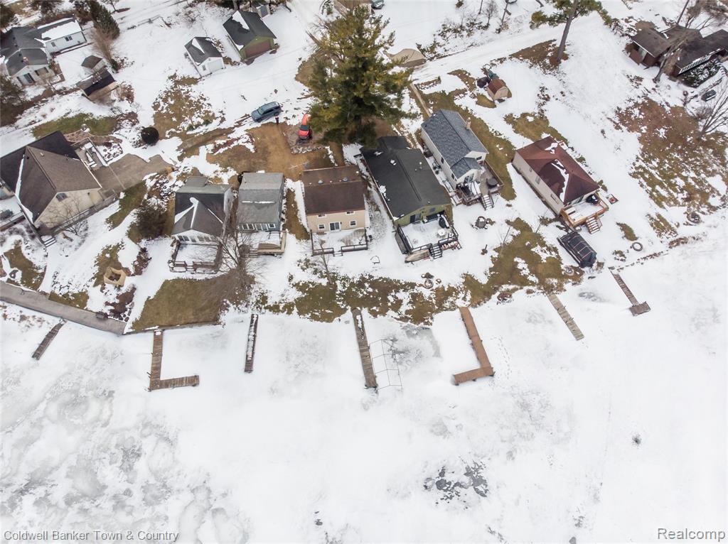 2705 Melvin Drive, Pinckney, MI 48169 — Photo 28