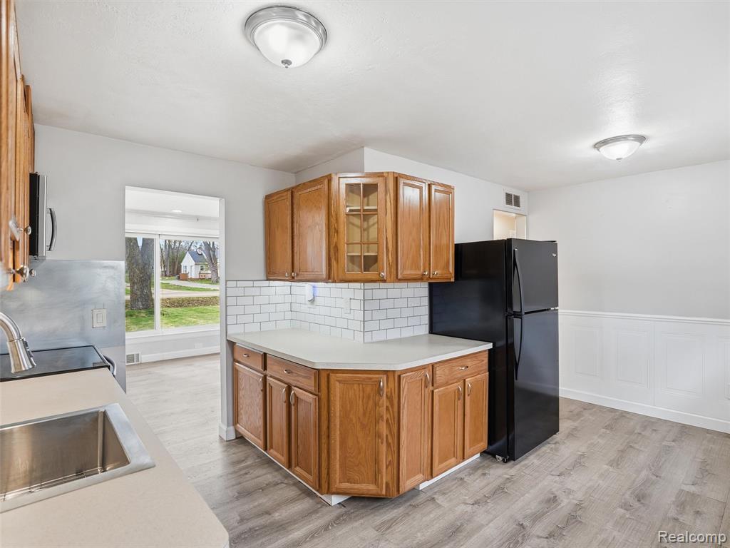 15380 Maxwell Avenue, Plymouth, MI 48170 — Photo 11