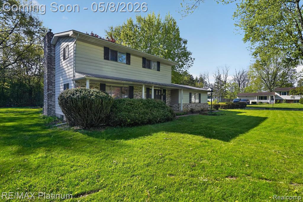 1254 Heathercrest Drive, Flint, MI 48532 — Photo 2