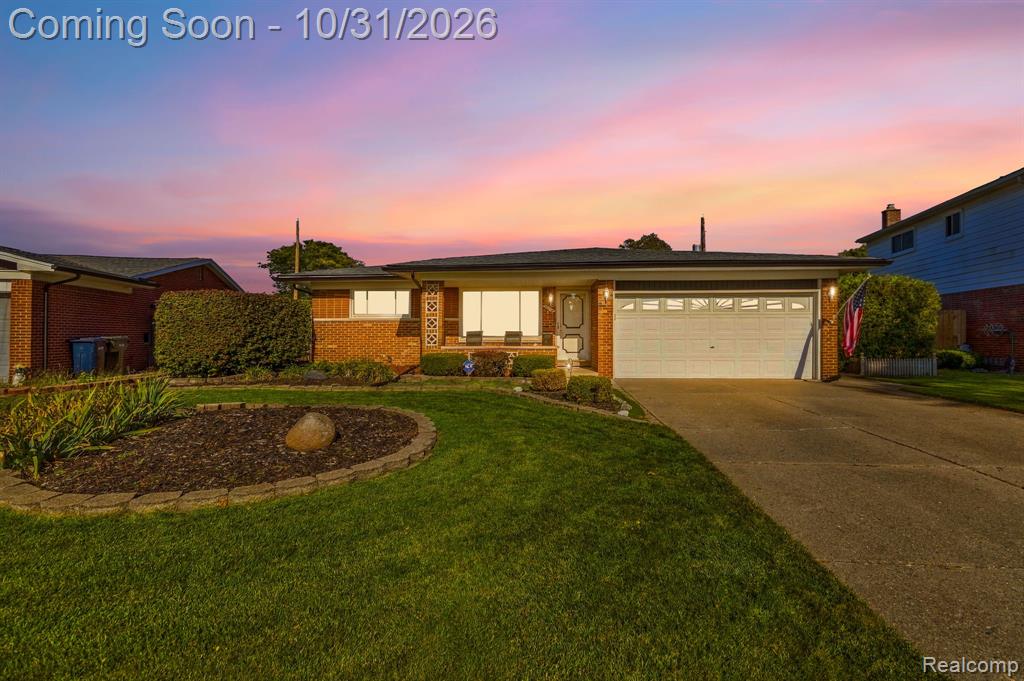 36218 Weber Drive, Sterling Heights, MI 48310