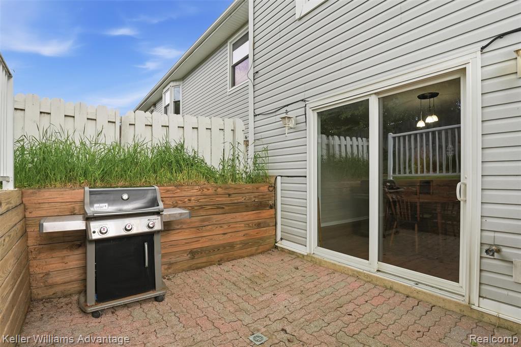 572 River Pointe Court, Milan, MI 48160 — Photo 33