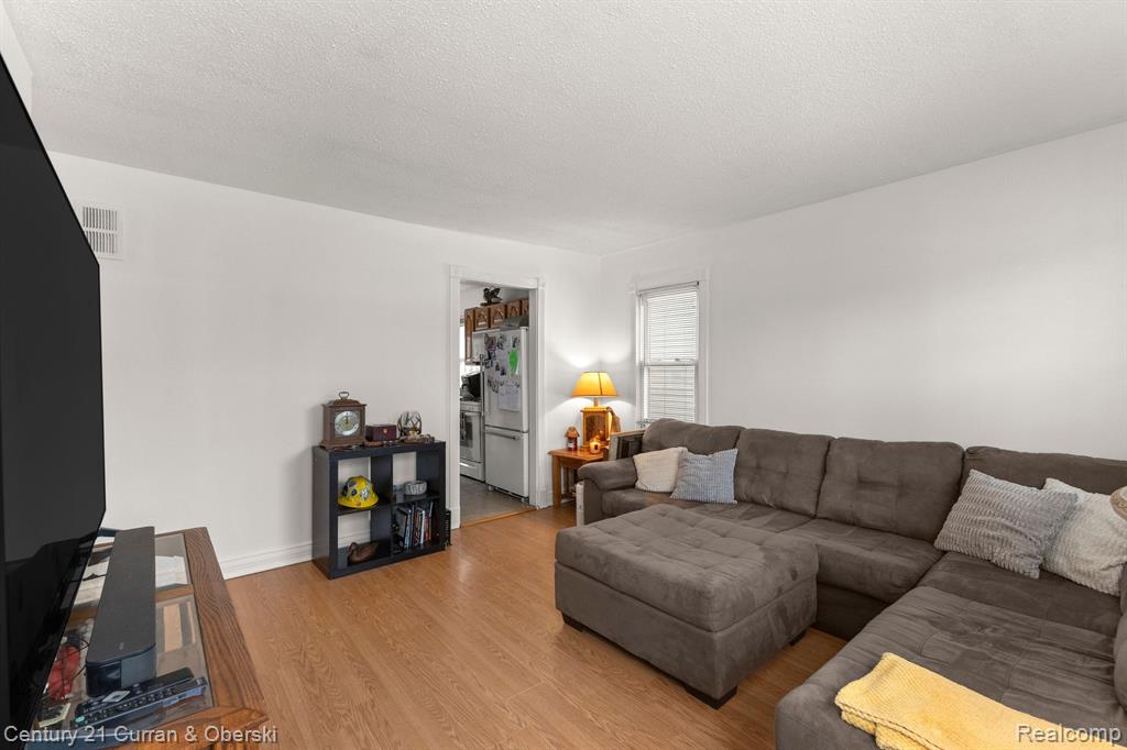 4965 Huron Street, Dearborn Heights, MI 48125 — Photo 5