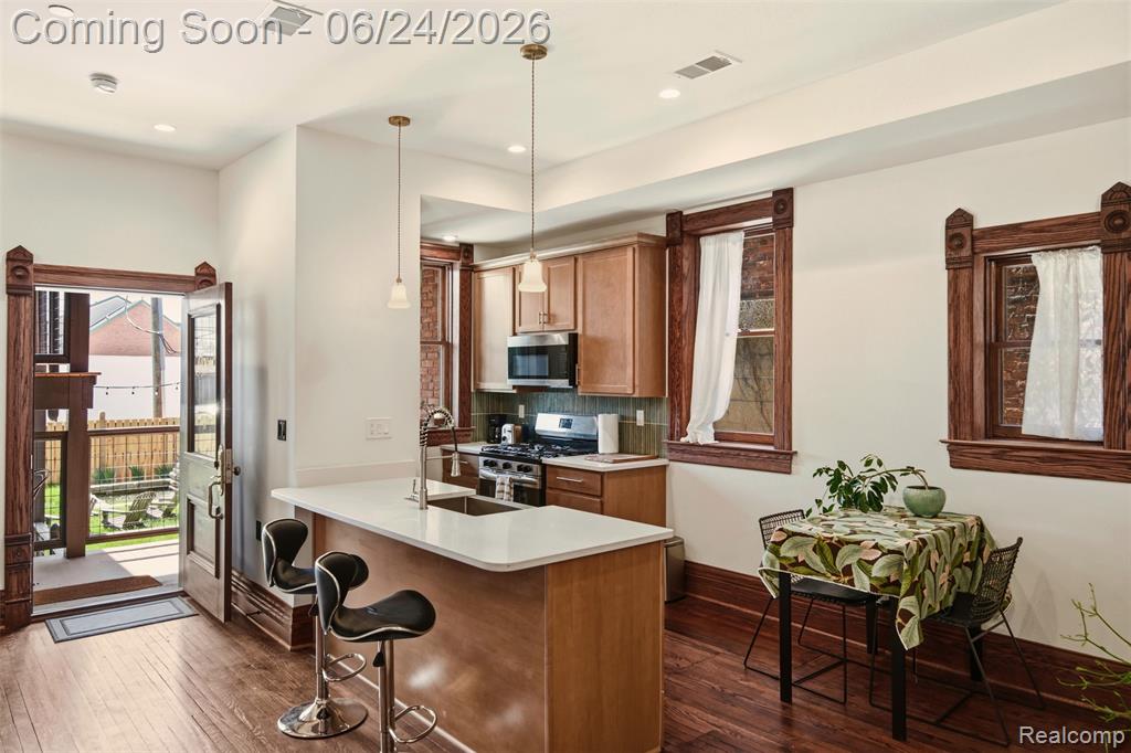 701 W Canfield Street, Detroit, MI 48201 — Photo 4