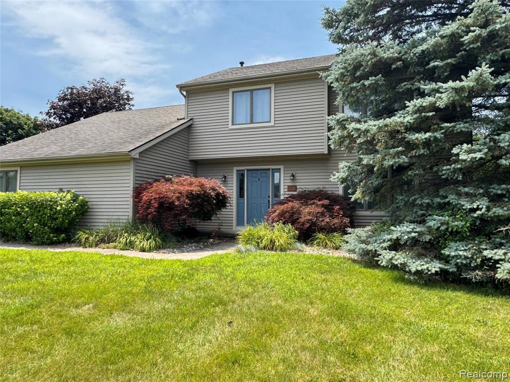 2132 Maple Creek Circle