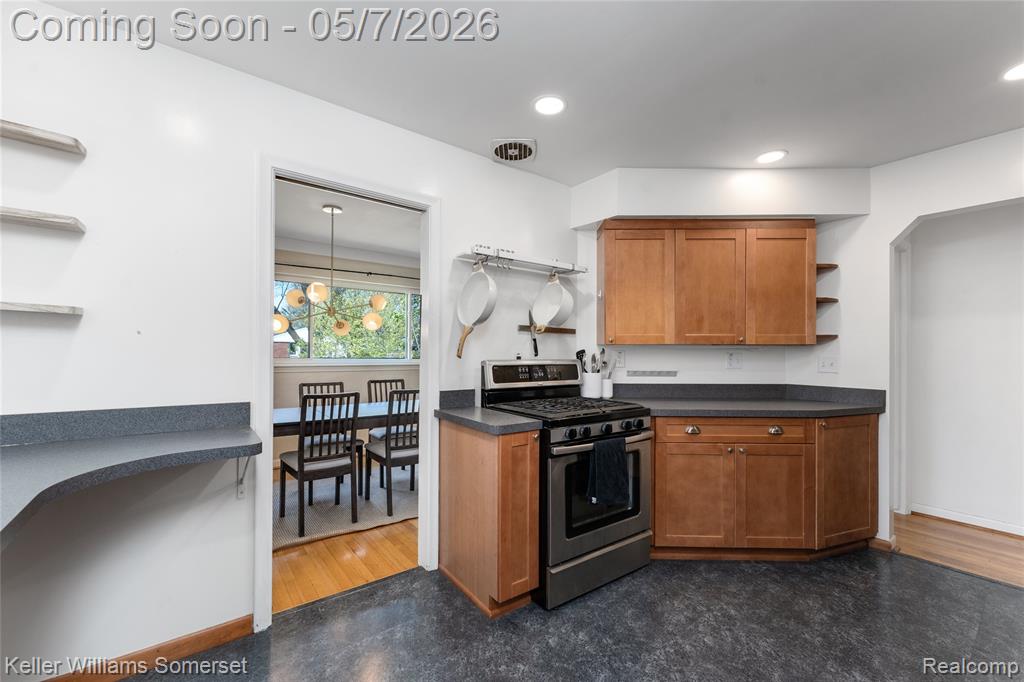4320 Manor Avenue, Royal Oak, MI 48073 — Photo 13