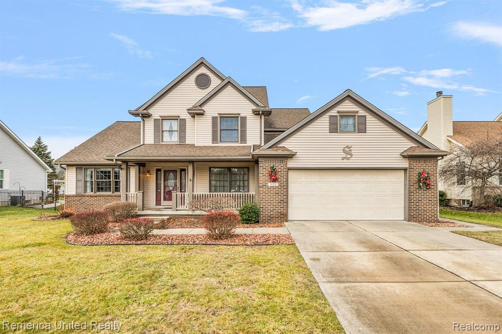 686 W CALEDONIA Street, Howell, MI 48843 — Photo 2
