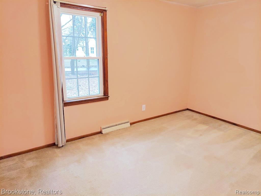 5104 CHESANING Road, Chesaning, MI 48616 — Photo 32
