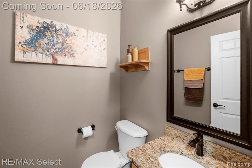 4135 Maplewood Meadows Avenue, Grand Blanc, MI 48439 — Photo 24
