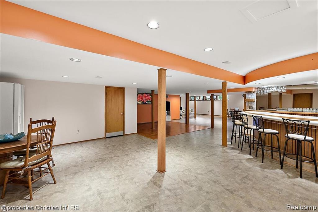 4566 Walden Drive, Bloomfield Hills, MI 48301 — Photo 46