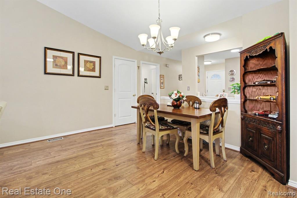 17504 Christina Drive, 193, New Boston, MI 48164 — Photo 9