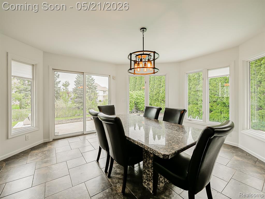 14001 Wayford Run, Shelby Twp, MI 48315 — Photo 24