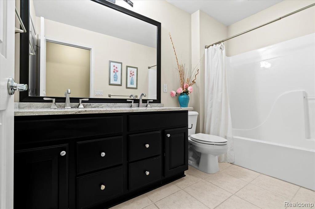 4150 DOMINION Boulevard, Brighton, MI 48114 — Photo 30