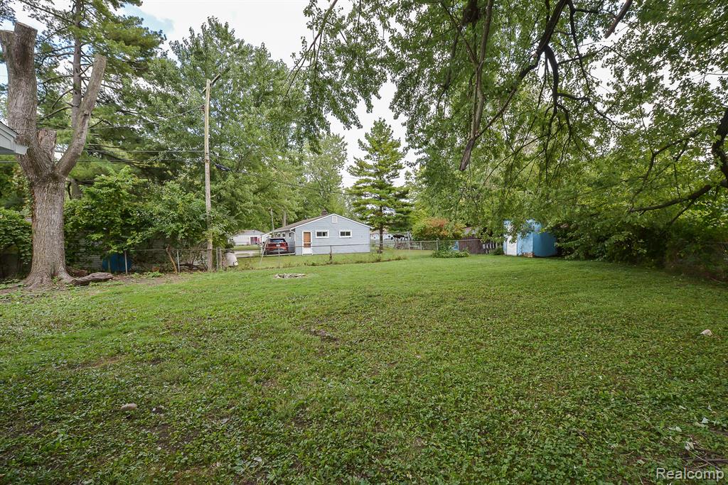 1468 GAIL, Ypsilanti, MI 48198 — Photo 5