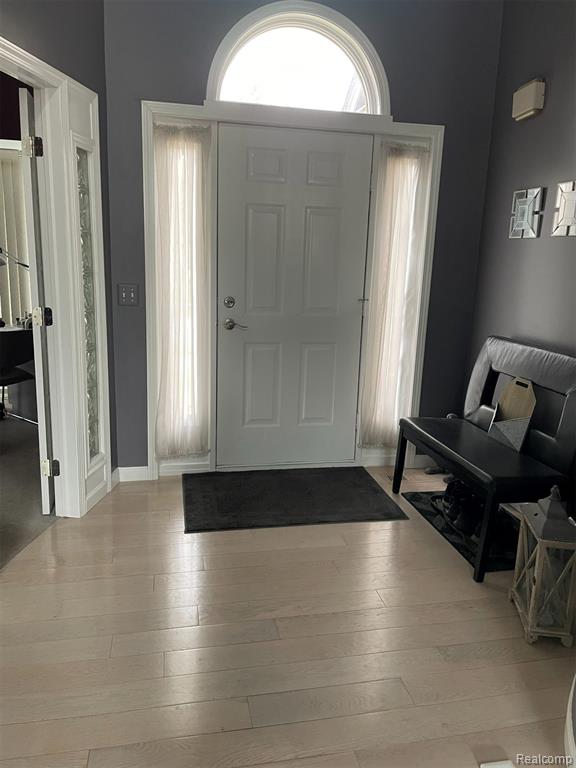 6665 Suffield Drive, Washington, MI — Photo 3