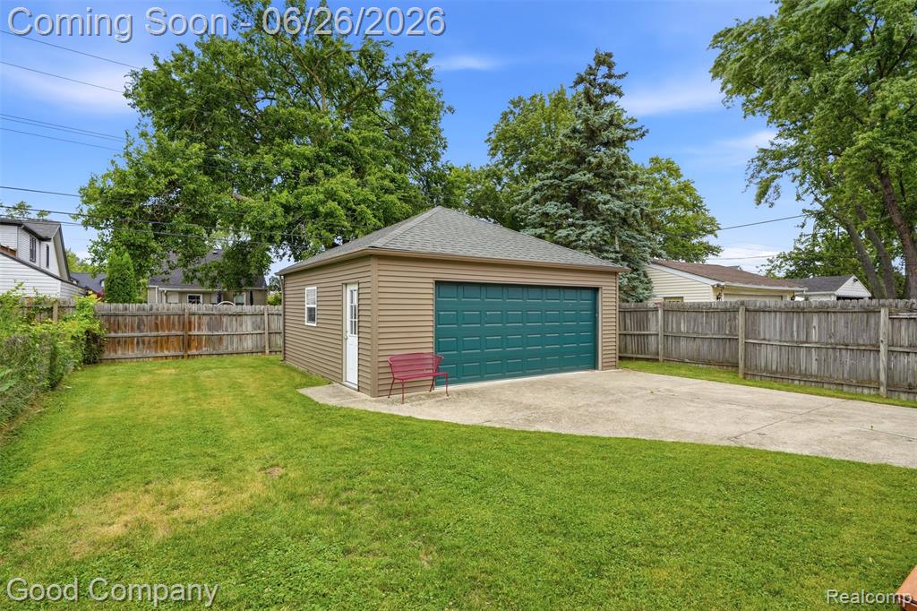 948 Cambridge Road, Berkley, MI 48072 — Photo 35