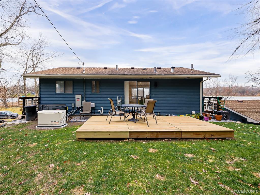 9900 S Big School Lot Lake Road, Holly, MI 48442 — Photo 30