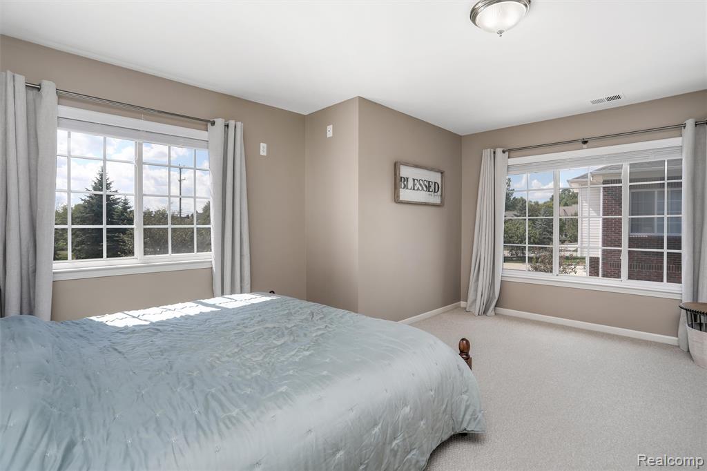 6725 Boulder Pointe Drive, Washington, MI — Photo 11