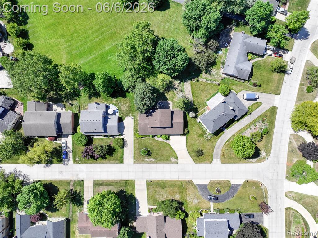 36275 Congress Road, Farmington, MI 48335 — Photo 45