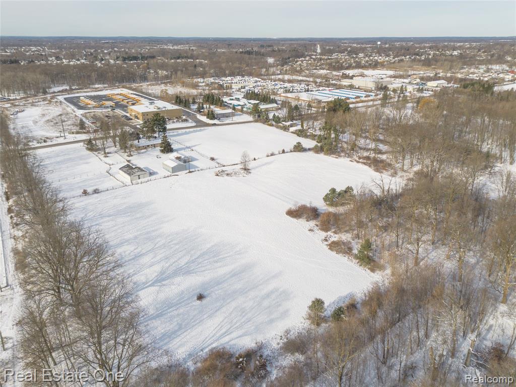 22700 Griswold Road, South Lyon, MI 48178 — Photo 20