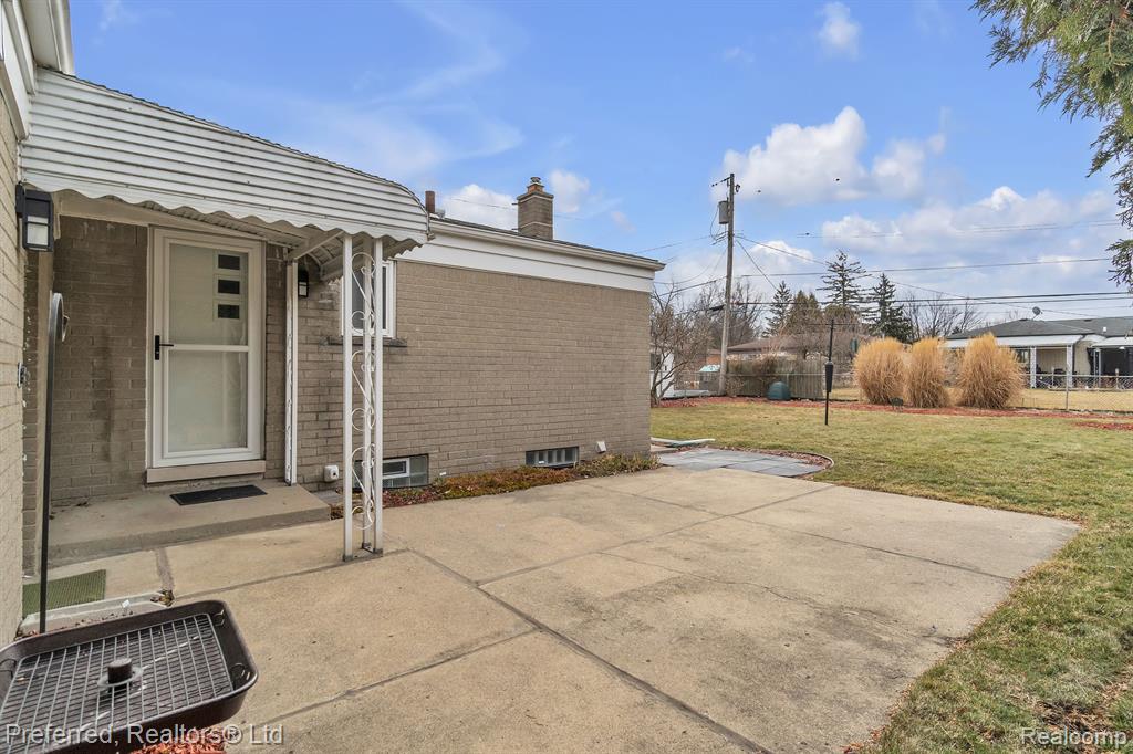 5238 Busch Avenue, Warren, MI 48091 — Photo 32