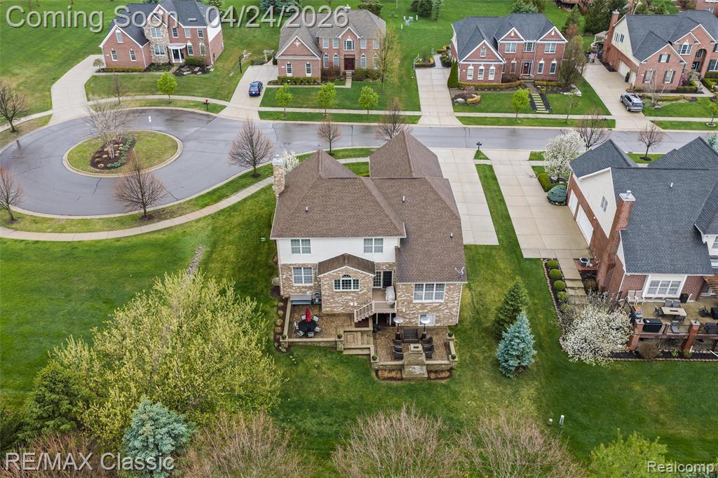 50282 Langley Drive, Novi, MI — Photo 4
