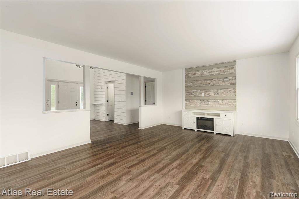 7371 BURPEE Road, Grand Blanc, MI 48439 — Photo 20