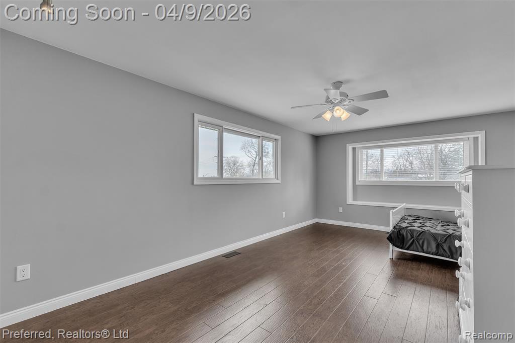 4869 Motorway Drive, Waterford, MI 48328 — Photo 50